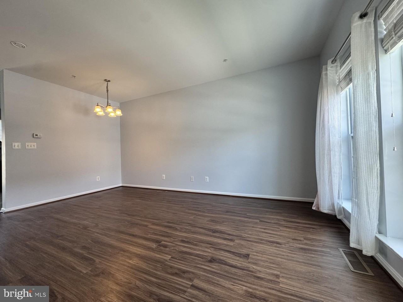 636 Tantallon Ct #140 - Photo 4 of 19