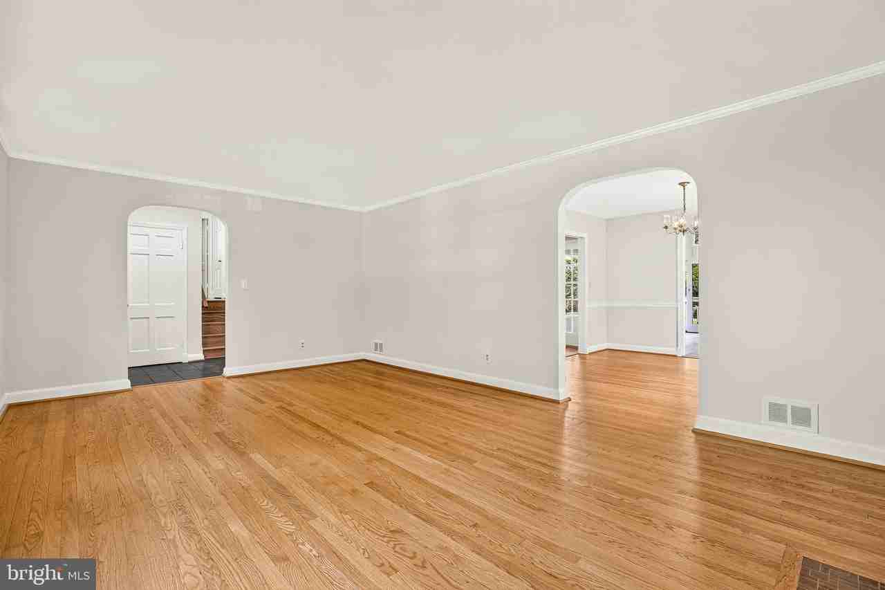 5625 Ogden Rd - Photo 5 of 35