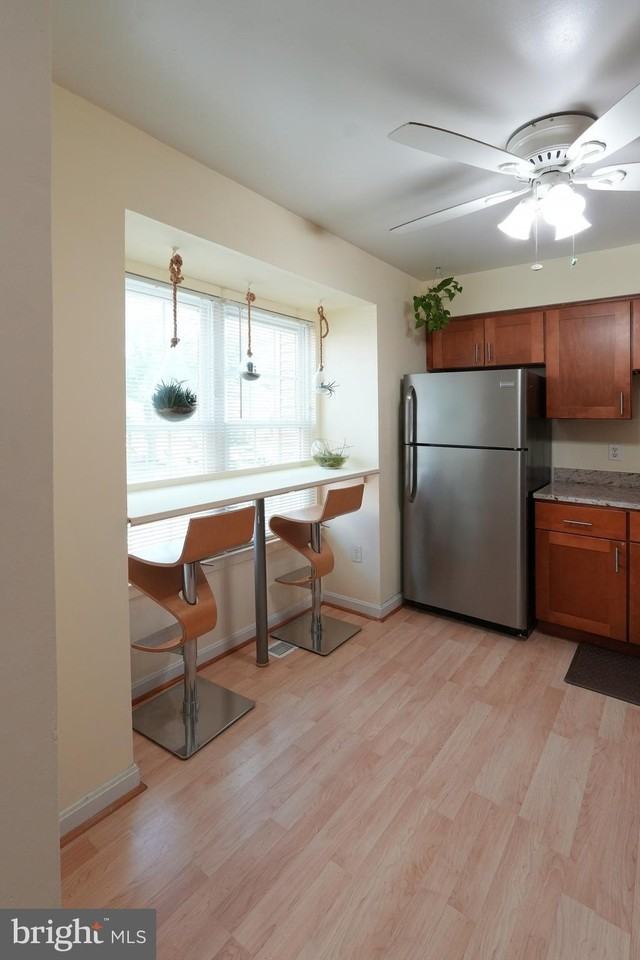 18819 Birdseye Dr - Photo 4 of 50