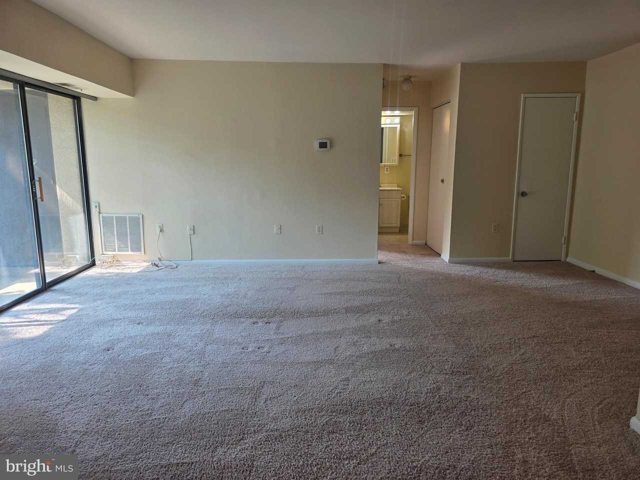 15609 Dorset Rd #201 - Photo 4 of 15
