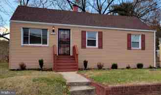 5018 N Englewood Dr - Photo 1 of 1