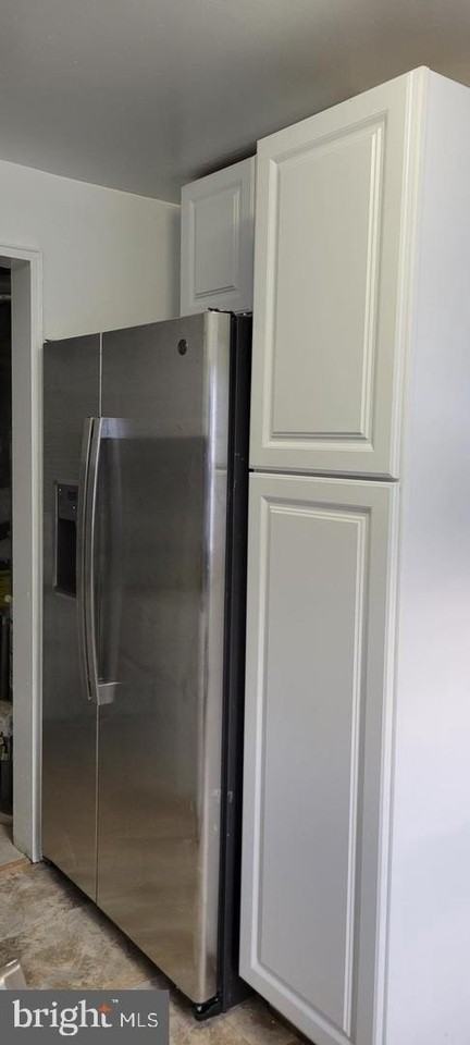 5018 N Englewood Dr - Photo 4 of 11