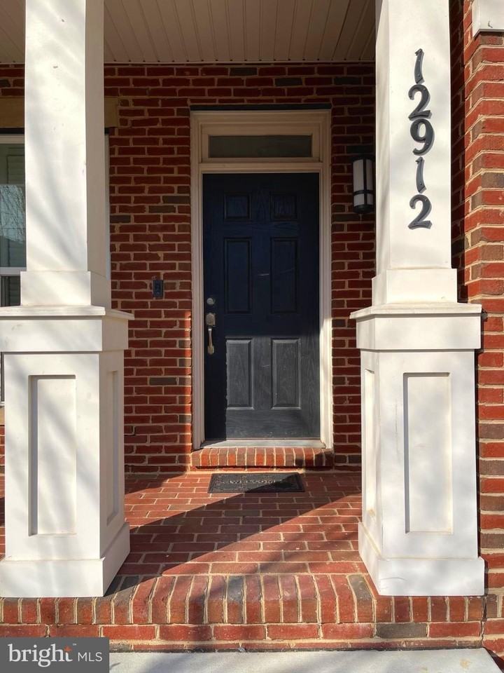 12912 Brickyard Blvd - Photo 4 of 13