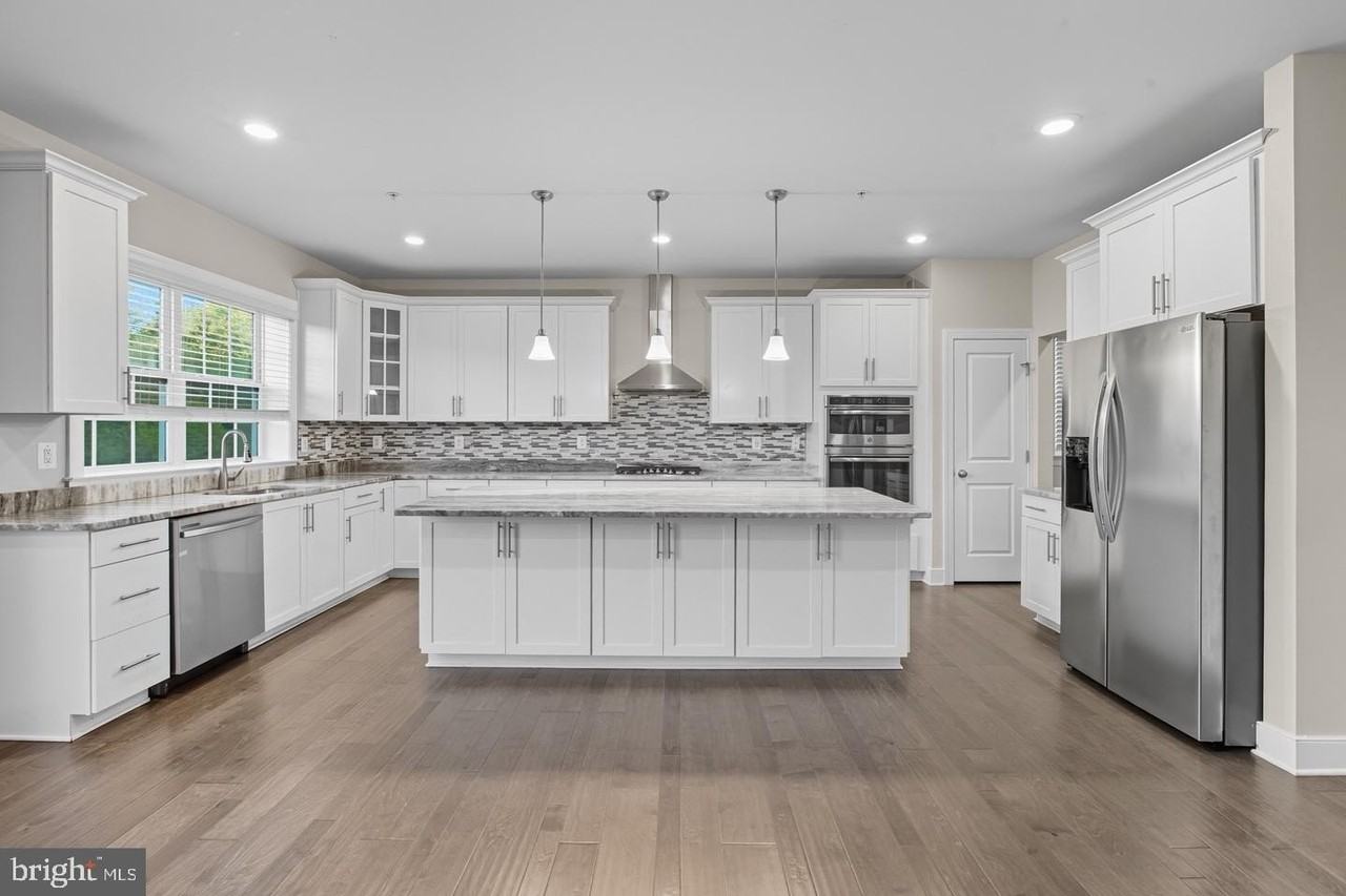 12912 Brickyard Blvd - Photo 7 of 13