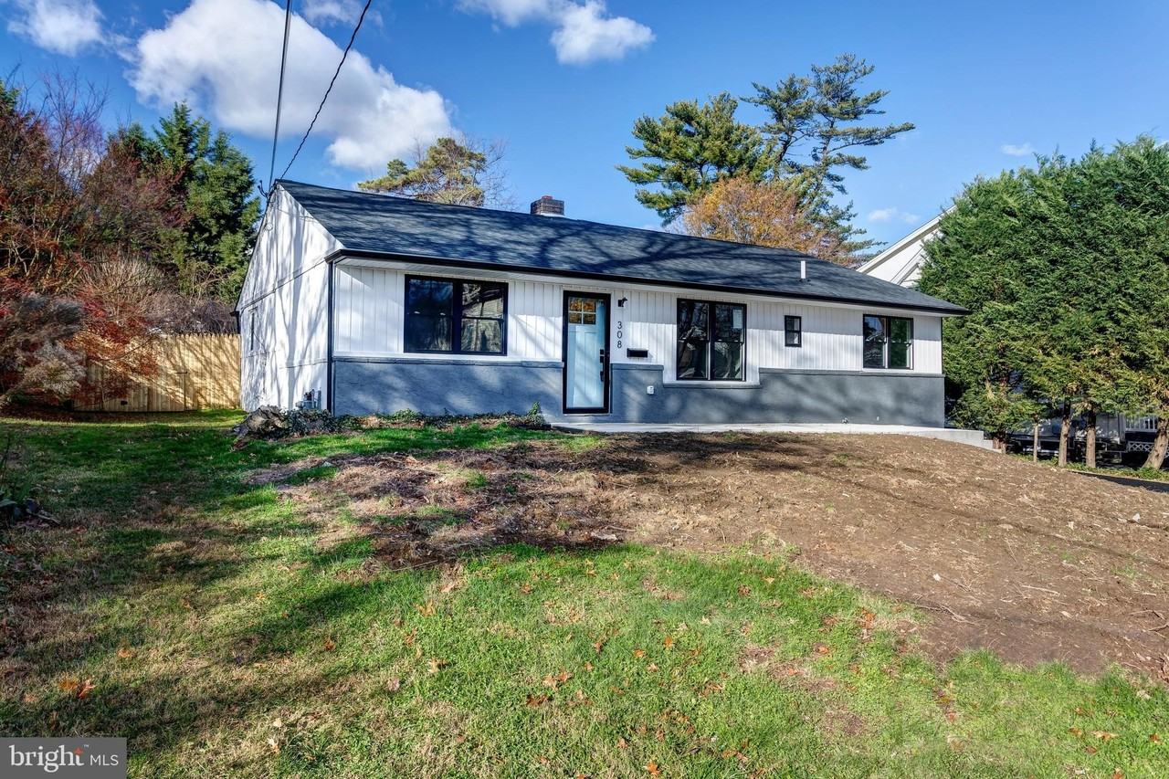 308 Lenox Rd - Photo 3 of 30
