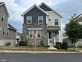 featured image of 4 Pacific Blvd