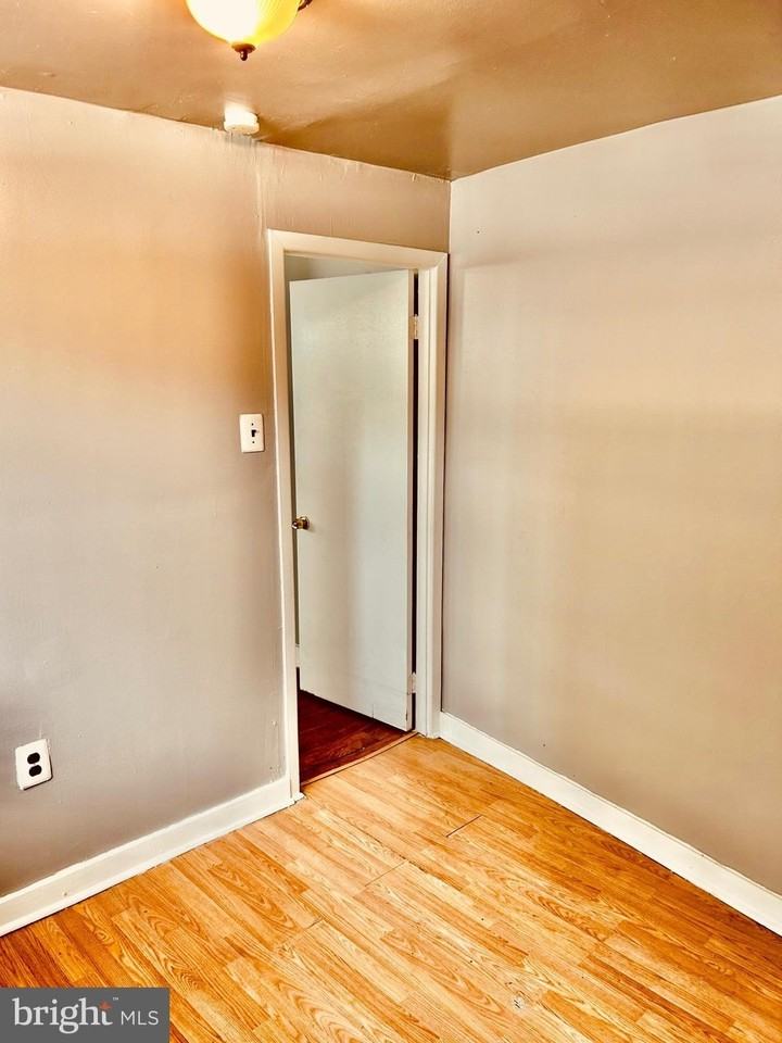 2020 65th Ave #5 - Photo 6 of 20