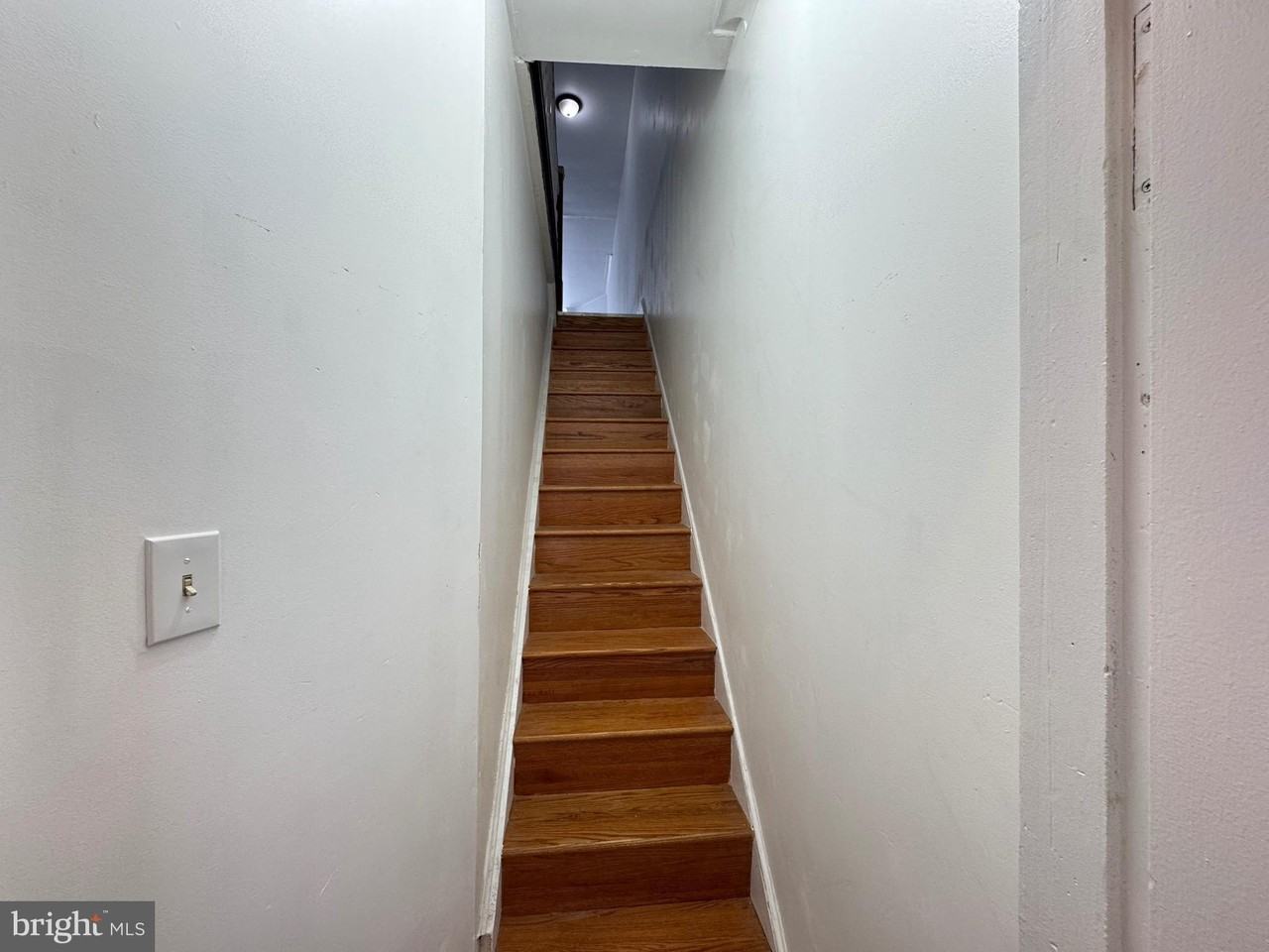325 N Preston St #2 - Photo 4 of 21