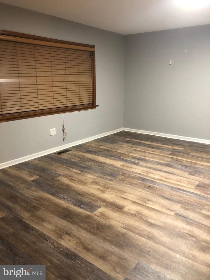 12214 Medford Rd - Photo 4 of 13