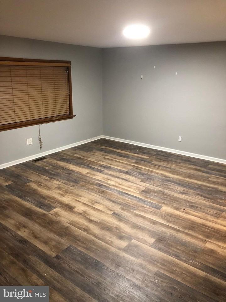 12214 Medford Rd - Photo 6 of 13