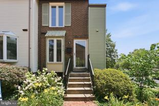 975 S Taylor St - Photo 1 of 1