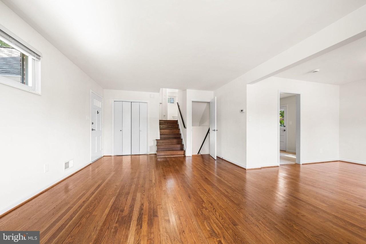 5313 Taney Ave - Photo 7 of 42