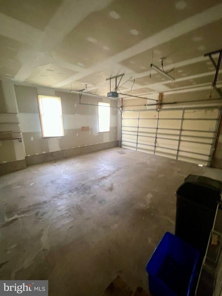 41 Menlough Dr - Photo 6 of 24