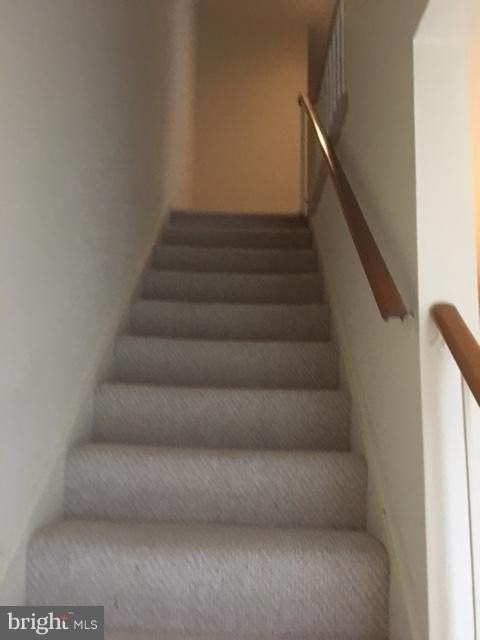 7330 Beulah St - Photo 3 of 20