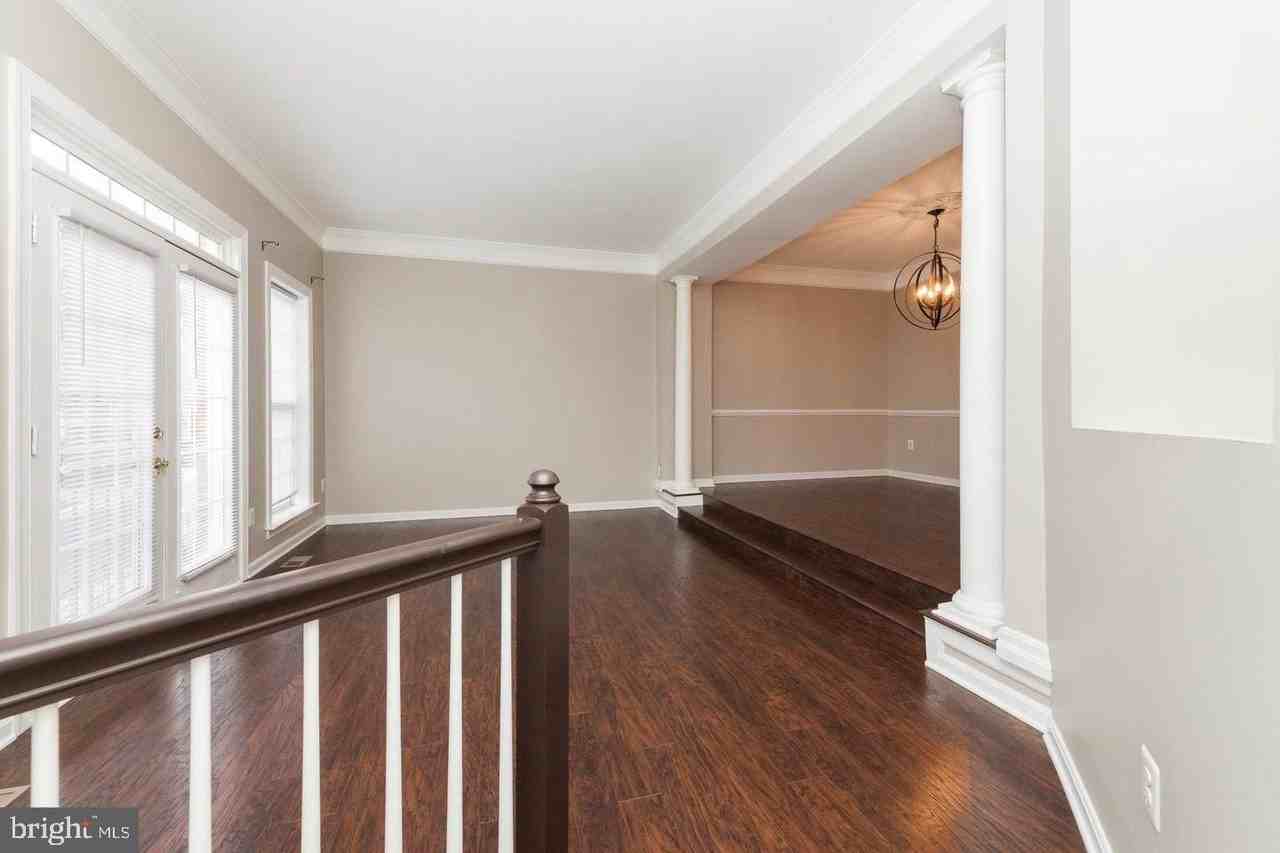 8131 Quinn Ter - Photo 7 of 34