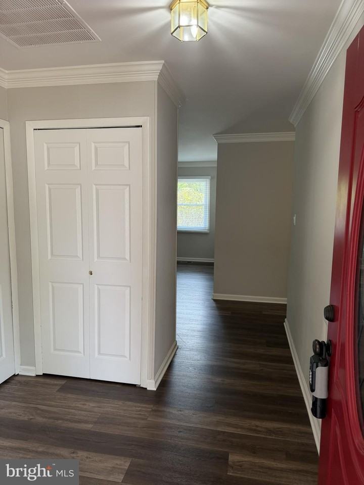 13133 Morning Spring Ln - Photo 2 of 18