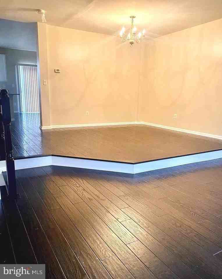 4119 Brookgreen Dr - Photo 3 of 15