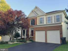 2339 Sandburg St - Photo 1 of 1