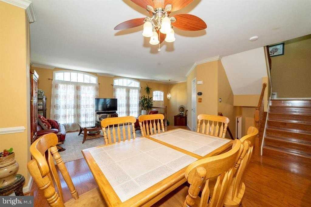 14371 Verde Pl - Photo 5 of 32