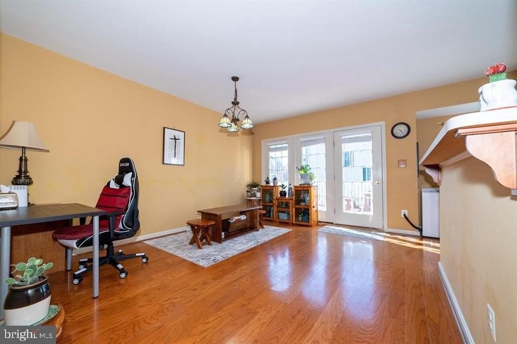 14371 Verde Pl - Photo 7 of 32