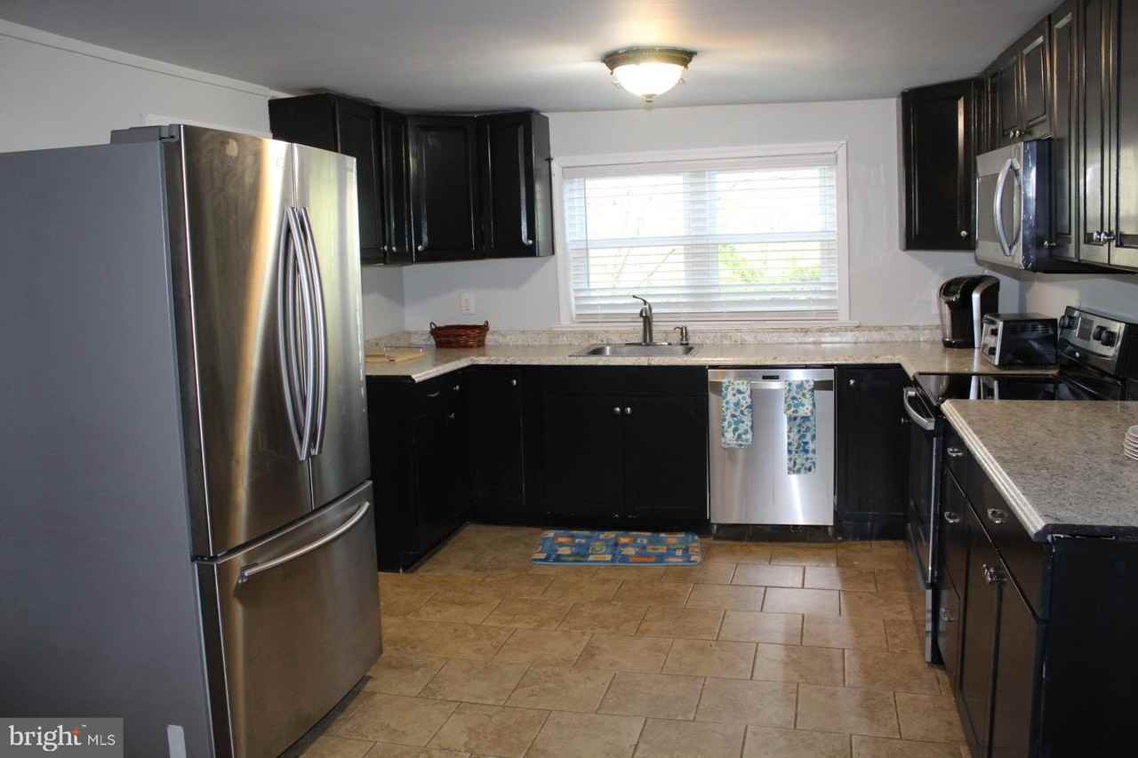 116 Greenbank Rd - Photo 6 of 14