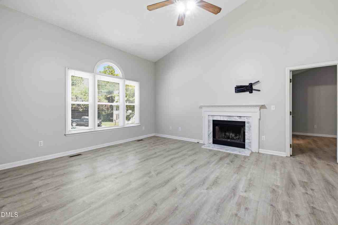 4109 Iron Horse Rd - Photo 6 of 28