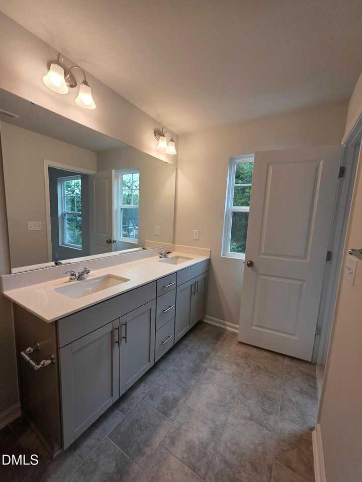 159 S Copper Fox Ln - Photo 5 of 26