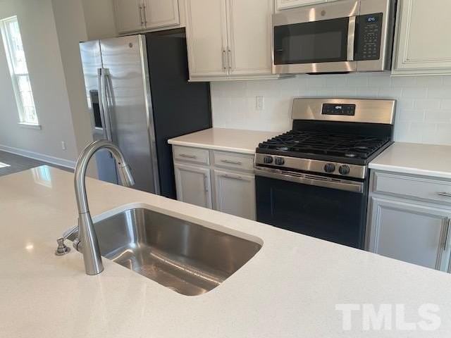 511 Autumn Cure Ct - Photo 5 of 21