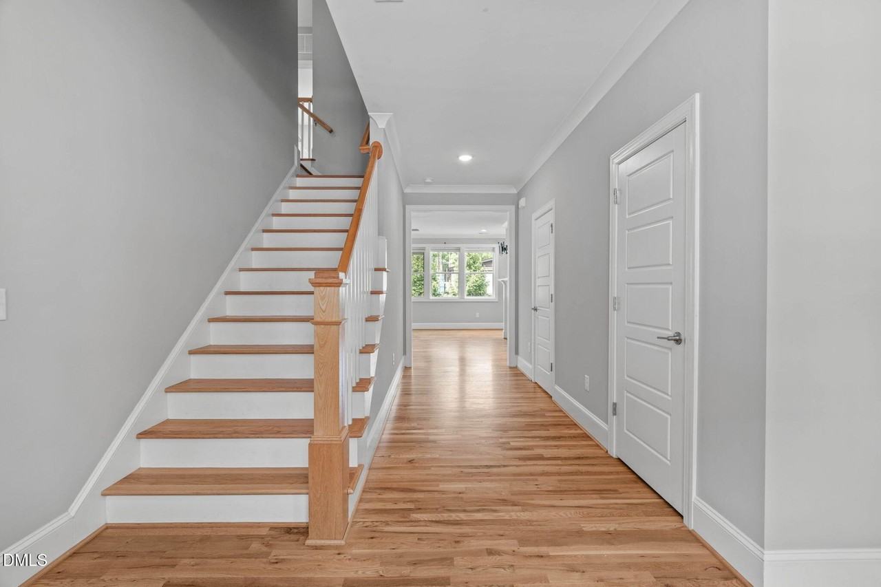 5008 Centerbud Pl - Photo 2 of 31