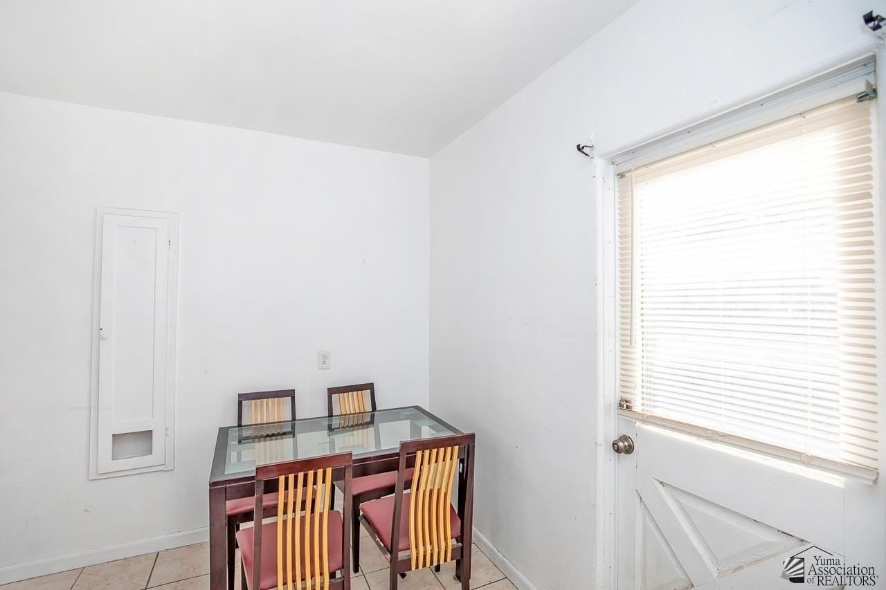 531 S 1st Ave #2 - Photo 5 of 14