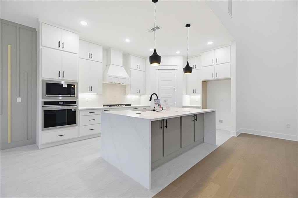 431 Hedge Dr - Photo 6 of 28