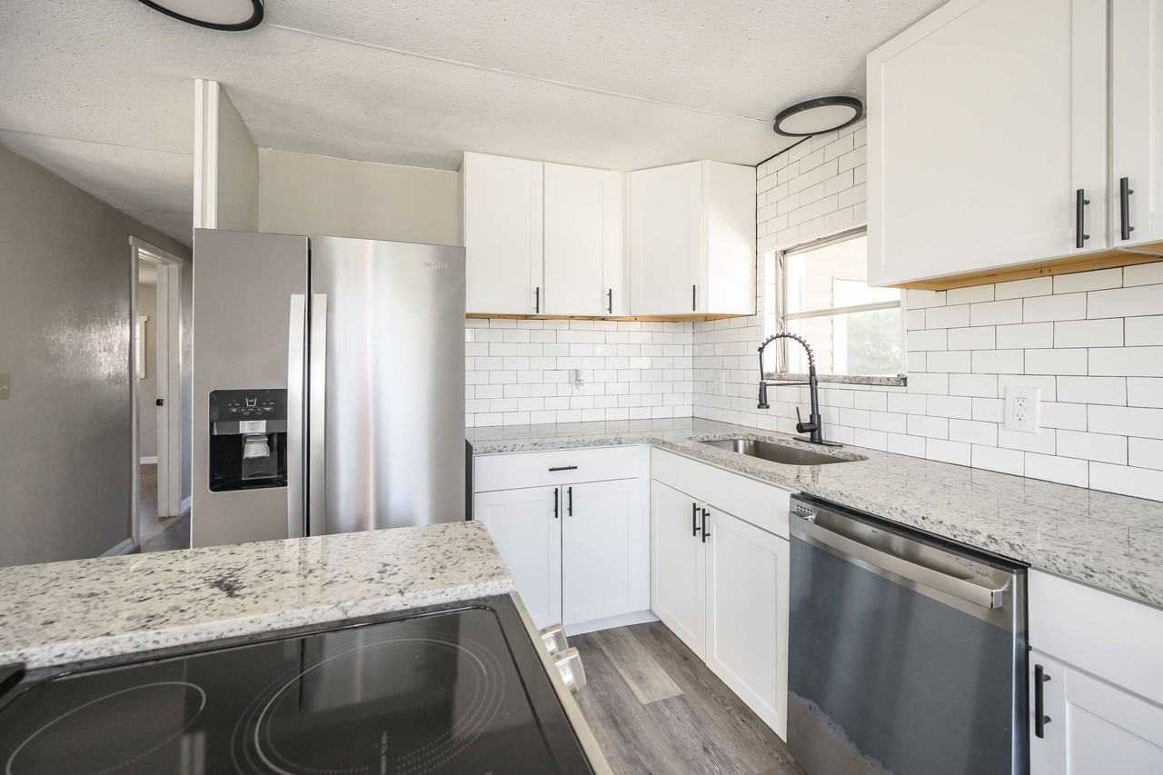 138 Pioneer Ln #138 - Photo 7 of 14