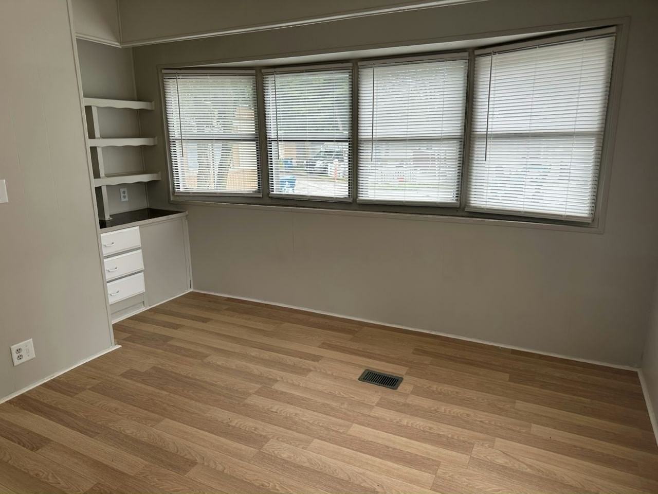3603 Clarks Creek Rd #22 - Photo 5 of 9