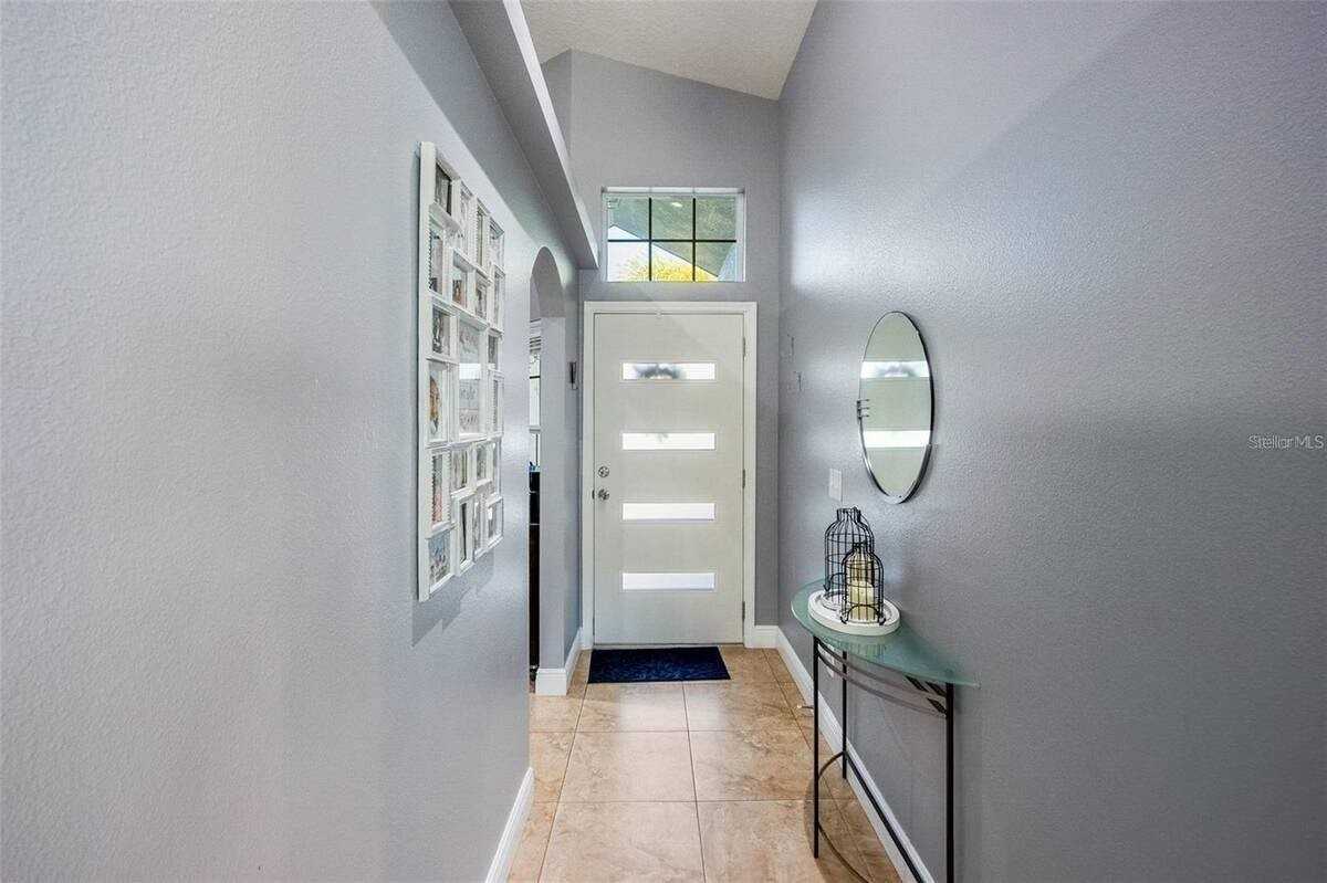 3111 Turnberry Blvd - Photo 5 of 30