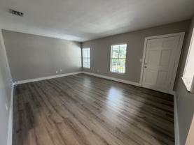 524 Bay St Ne #5 - Photo 1 of 1