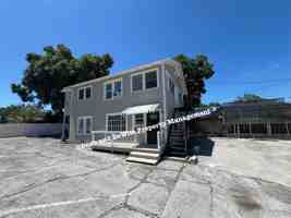 featured image of 1009 Turner St #3