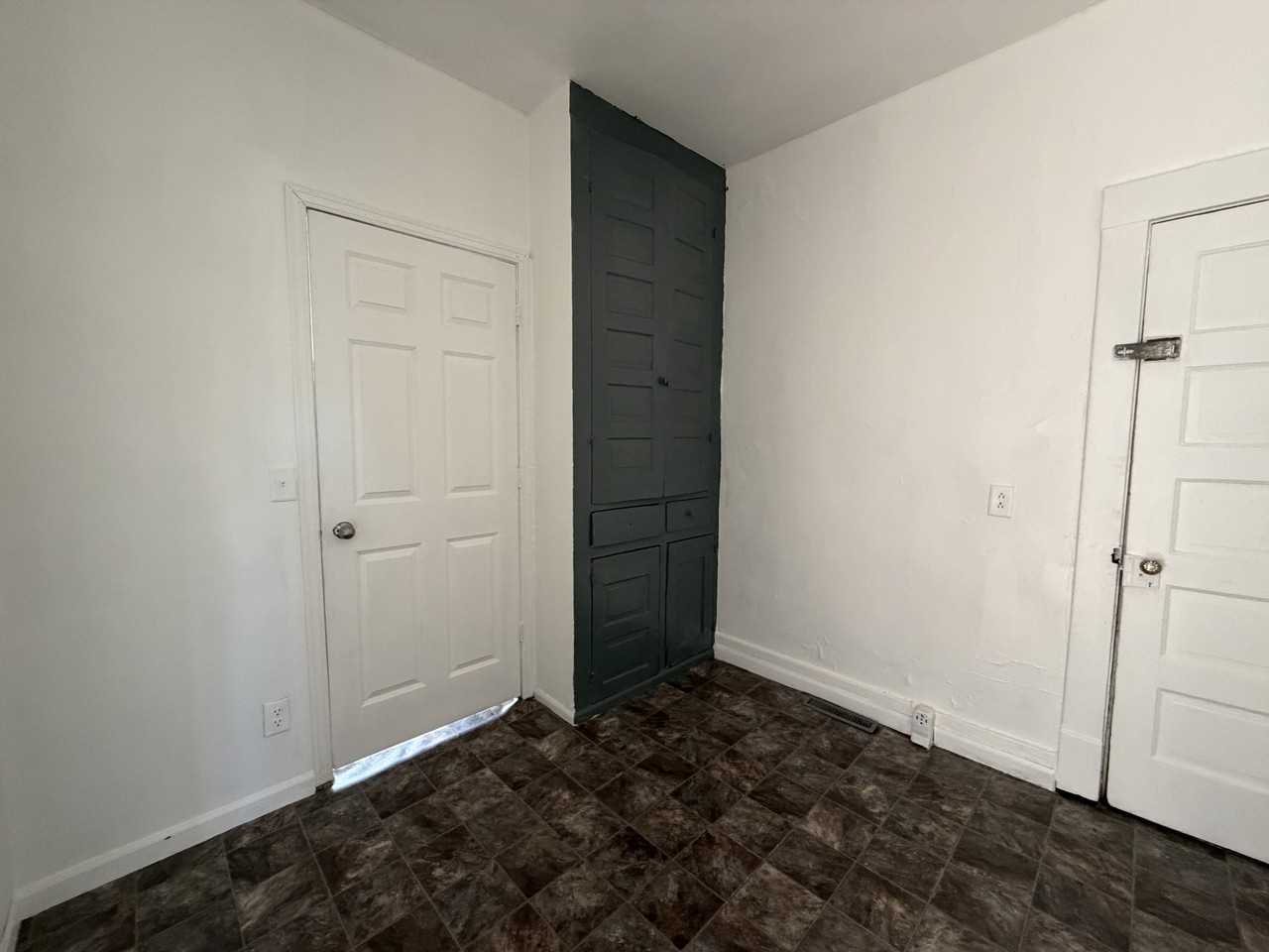 748 Monroe St #1 - Photo 3 of 19