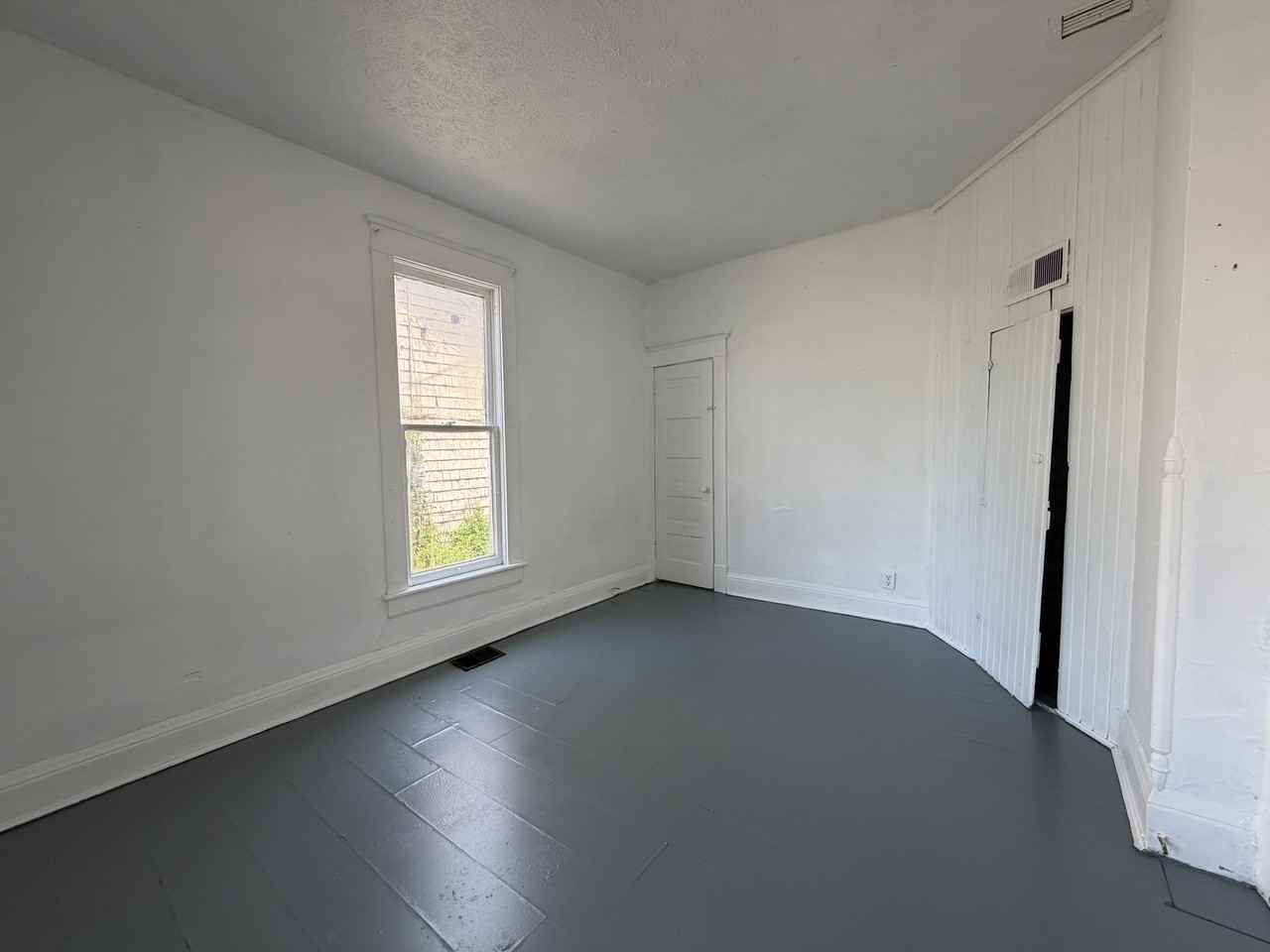 748 Monroe St #1 - Photo 4 of 19