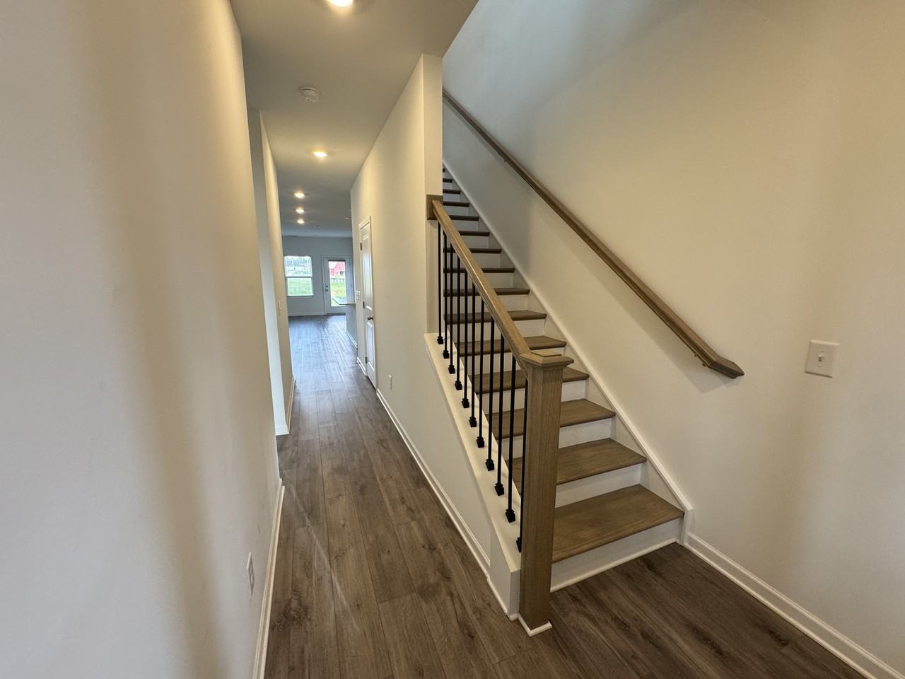 213 Charlie Pl #1 - Photo 2 of 17