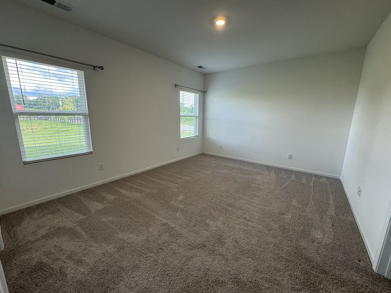 213 Charlie Pl #1 - Photo 5 of 17