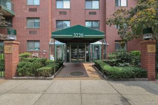 3220 Fairfield Ave - Photo 1 of 1