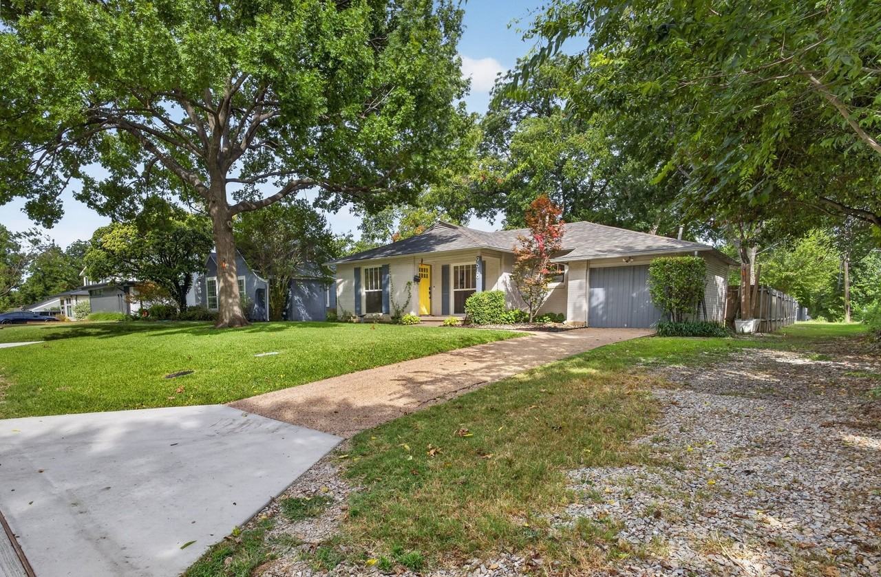 9518 Biscayne Blvd - Photo 3 of 33