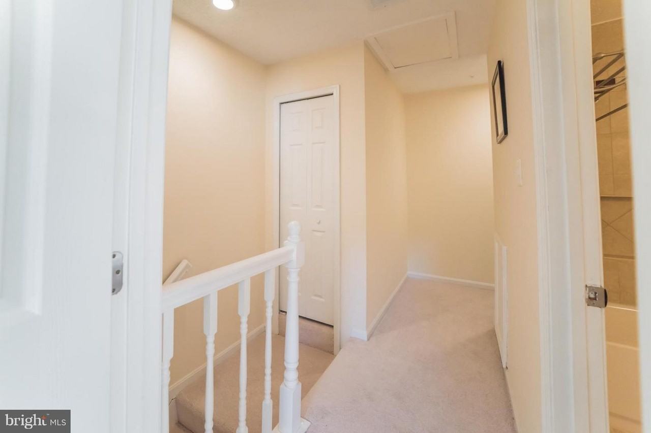 4112 Silver Park Ter #1 - Photo 7 of 20