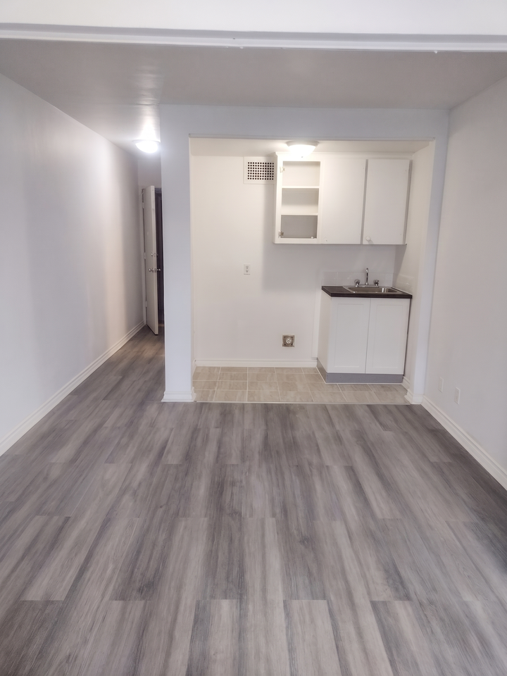 3590 Messier - Photo 6 of 16