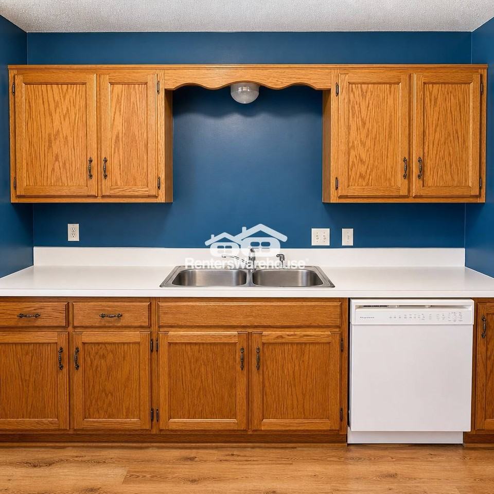 7226 Hunters Run - Photo 4 of 20