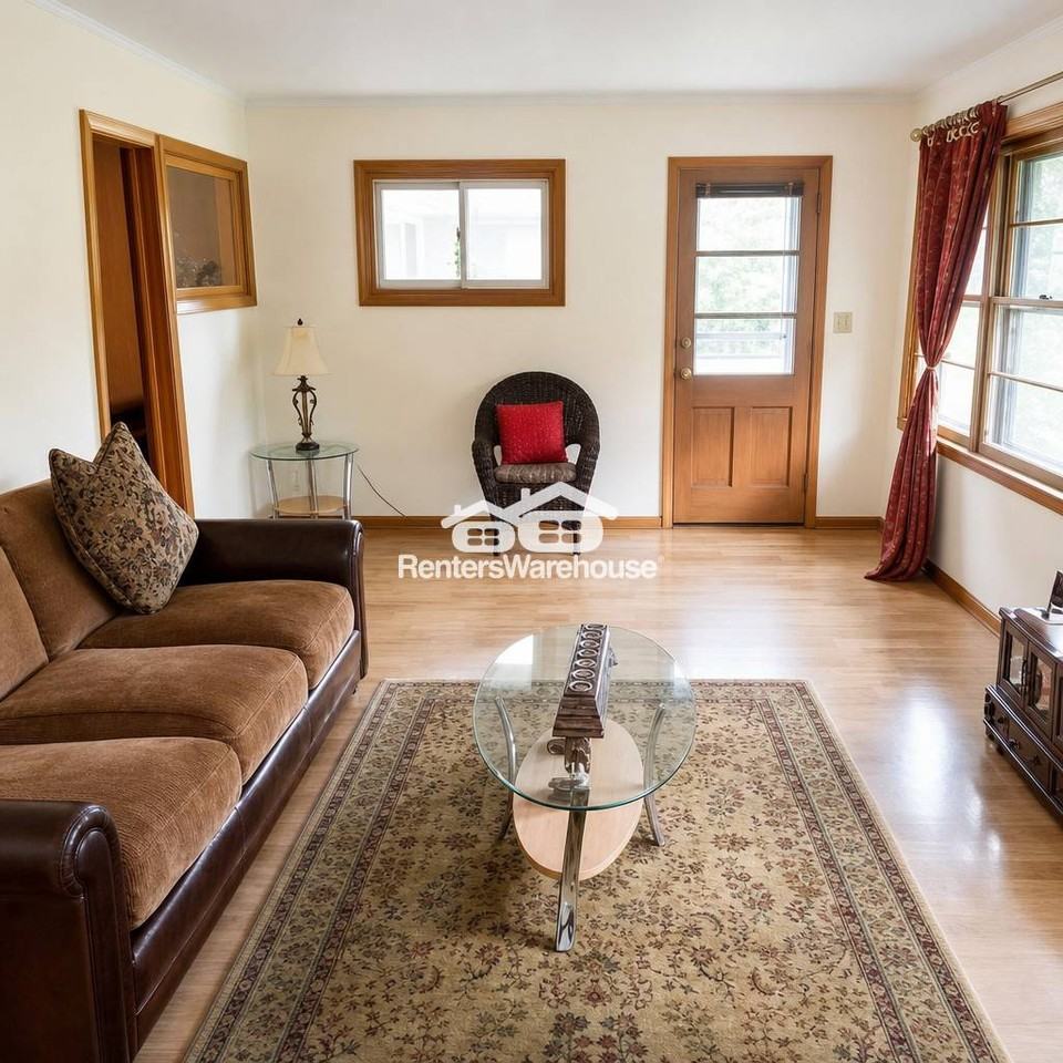 6613 Southdale Rd - Photo 4 of 16