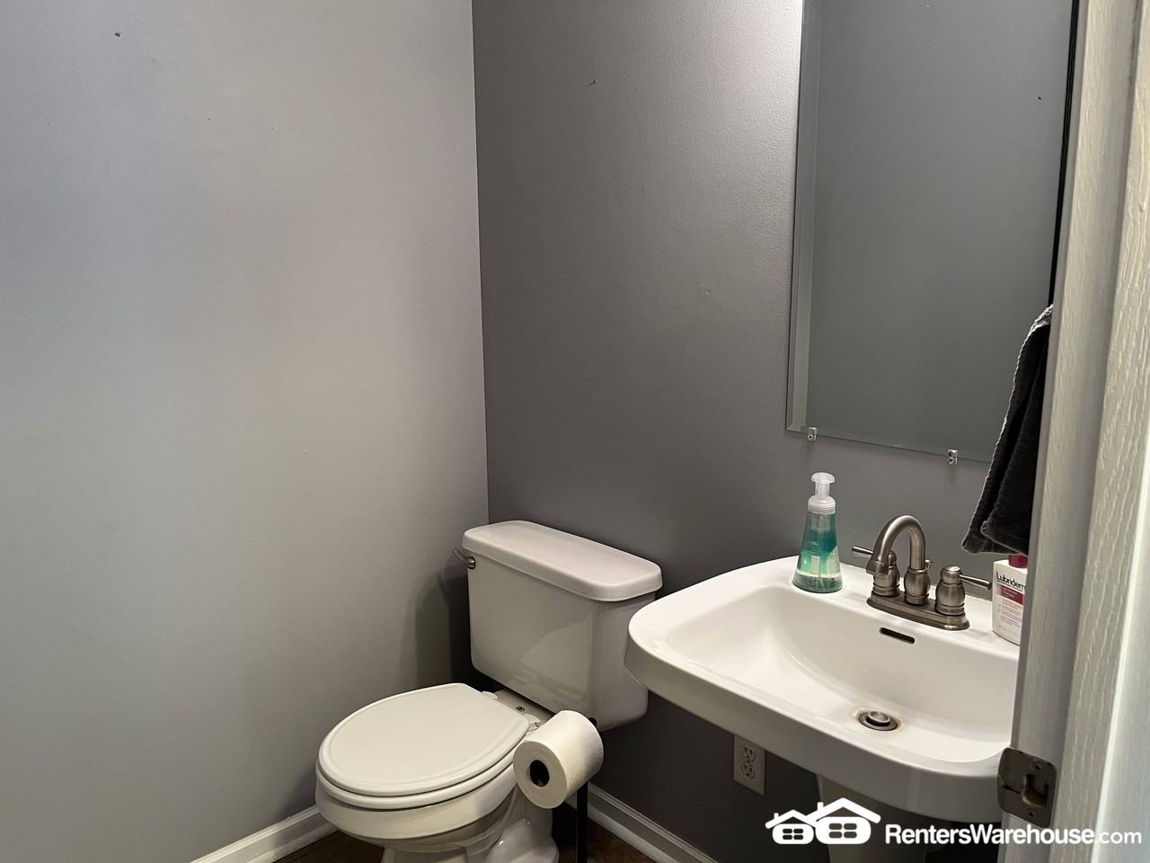 15507 Foghorn Ln - Photo 7 of 21