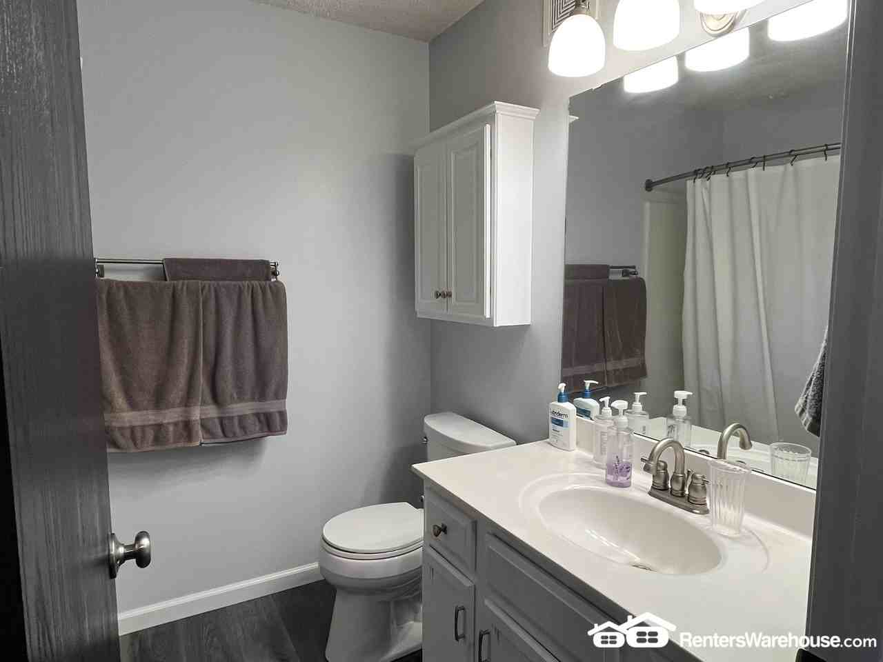 15507 Foghorn Ln - Photo 2 of 21