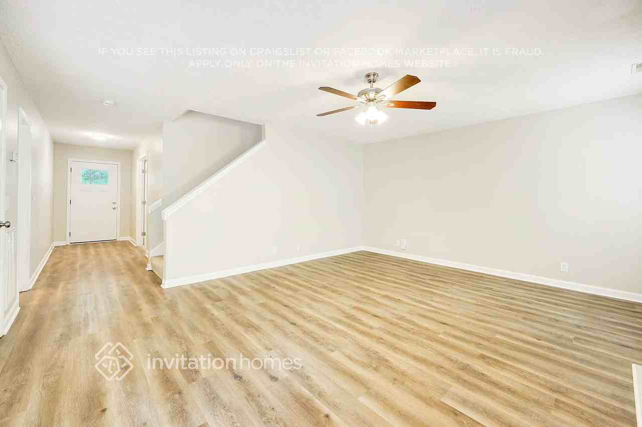 145 Saddle Dr - Photo 3 of 25