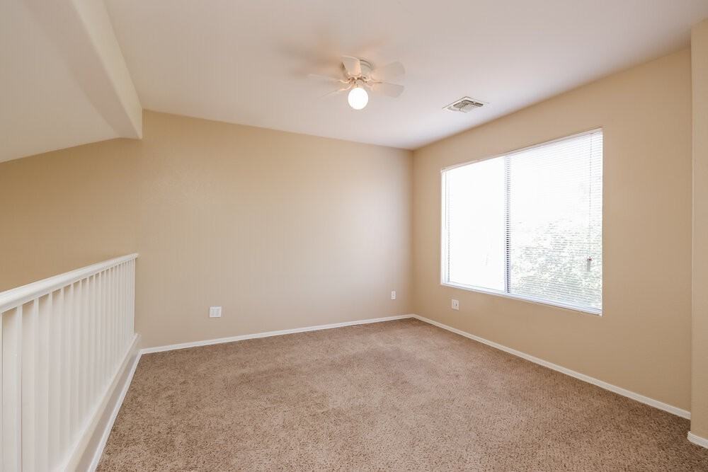 1713 S 82nd Ave - Photo 7 of 16